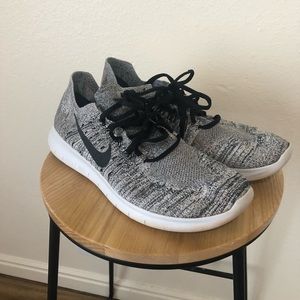 Free RN Flyknit 2017 White/Black/Stealth